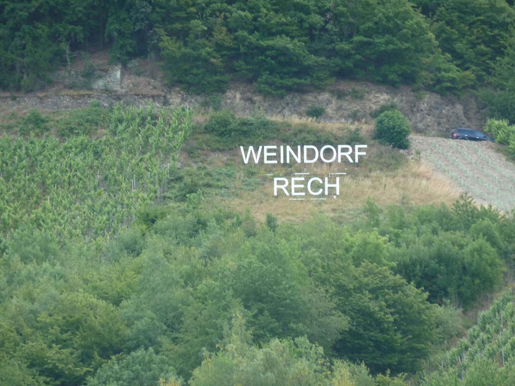 Relaxen Im Alten Winzerhaus Fewo Og Rech Exterior foto